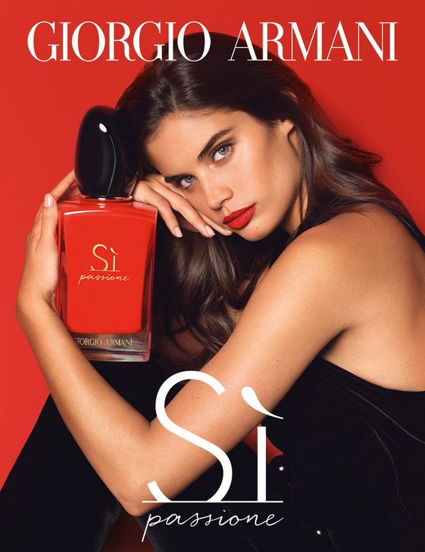 Giorgio Armani Si Intense (Eau De Parfum) - obrazek 3